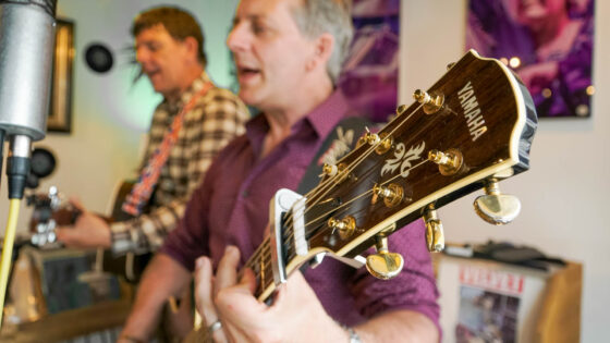 Acoustic Vibes - Duo