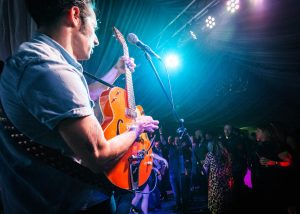 The Houndogs Live Photo