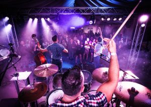 The Houndogs Live Photo