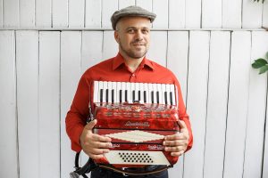 Accordionist Yair