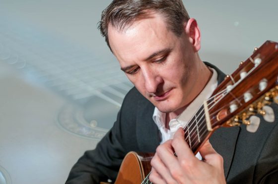 Leicester Guitarist for hire