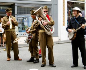 Fidgety Feet Jazz Band - Dad's Army
