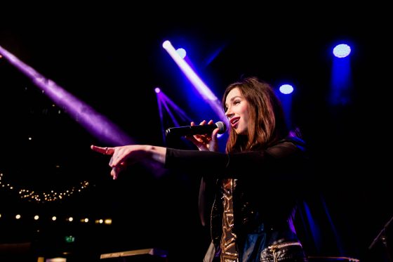 groovelights singer live