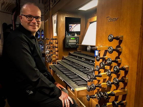 Ivan Linford - Organist