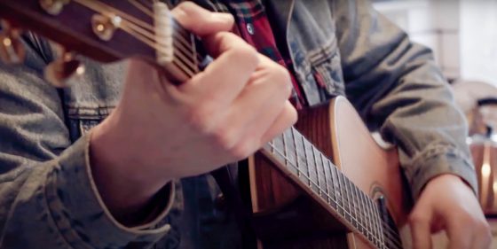 Tom Lewitt - Acoustic Singer