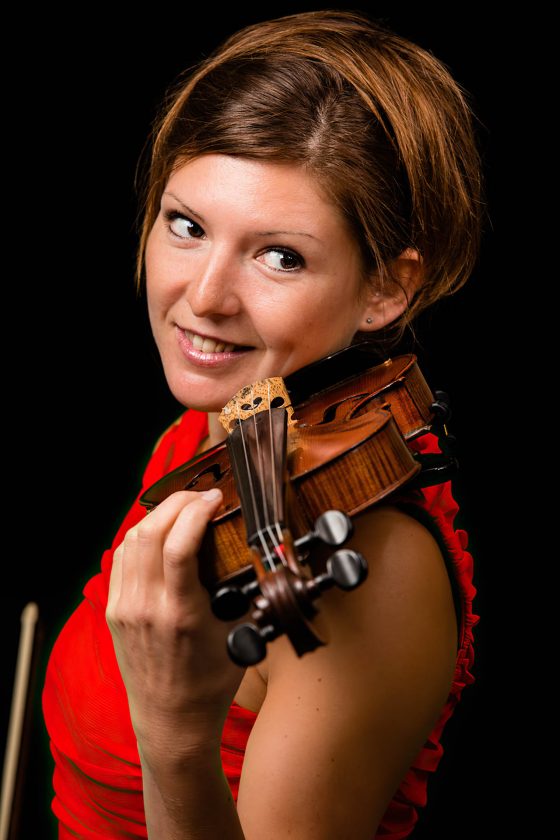 Violinist Liz for Hire